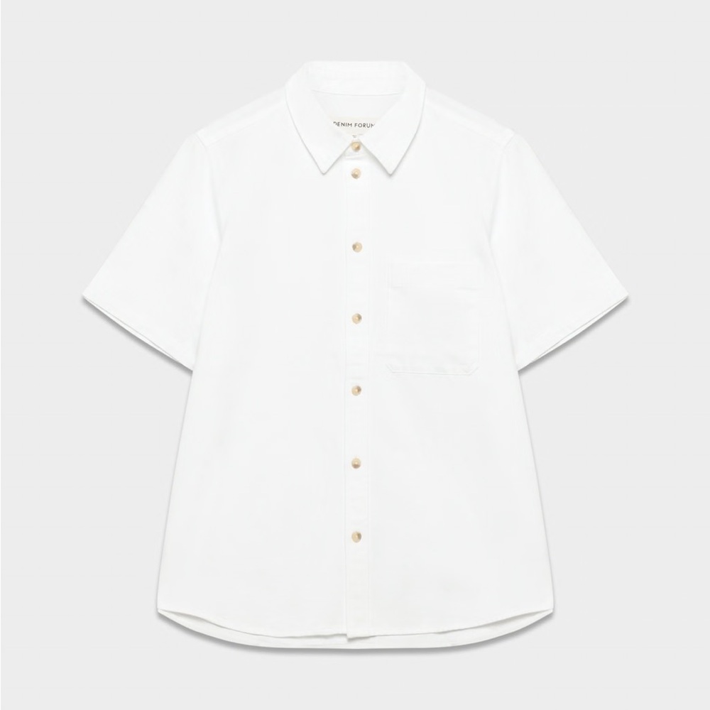 Aritzia Denim Forum The '90s Vintage Shortsleeve Denim Shirt Size XS NWT